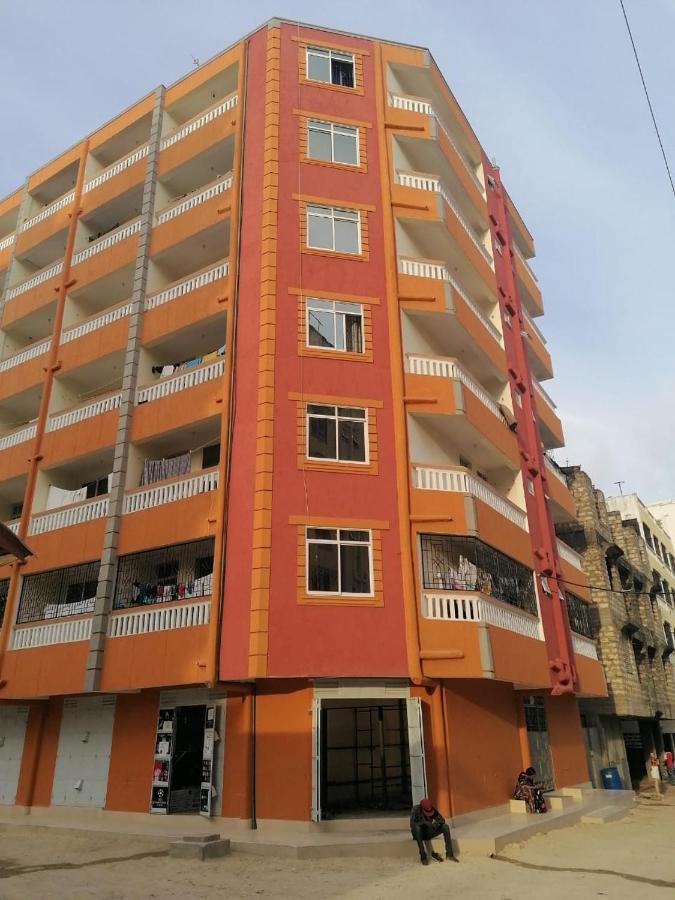 Divine Studio Bed & Breakfast Mombasa Exterior photo